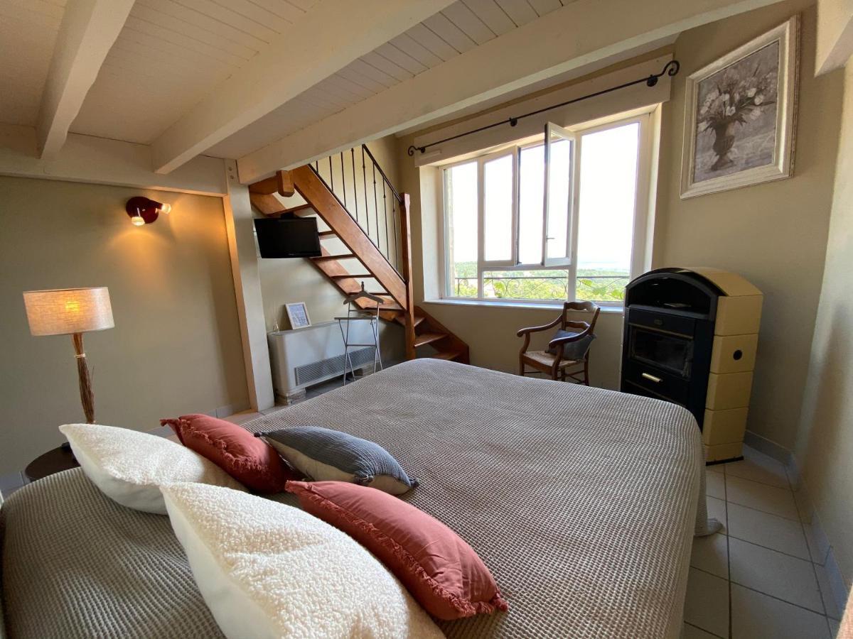 De La Tour De Brison Hotel