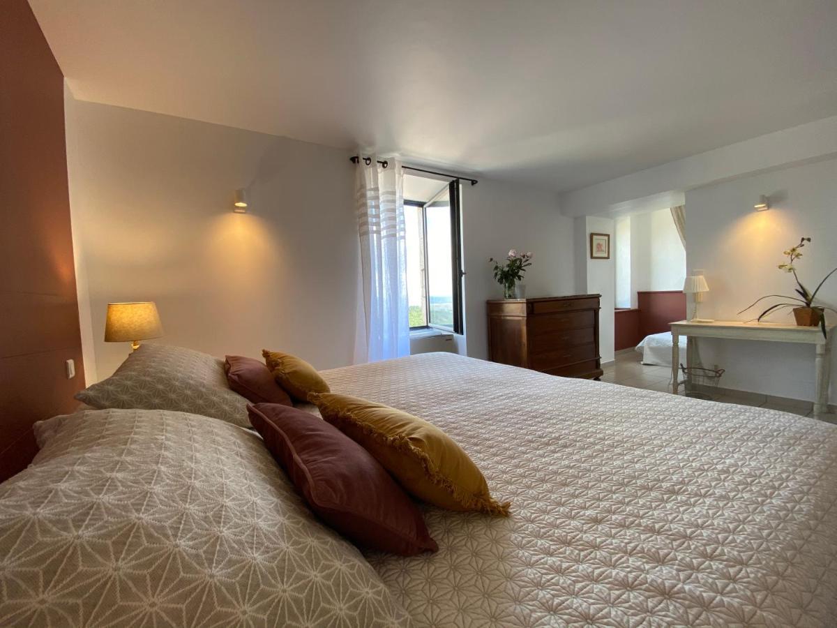 De La Tour De Brison Hotel 3*